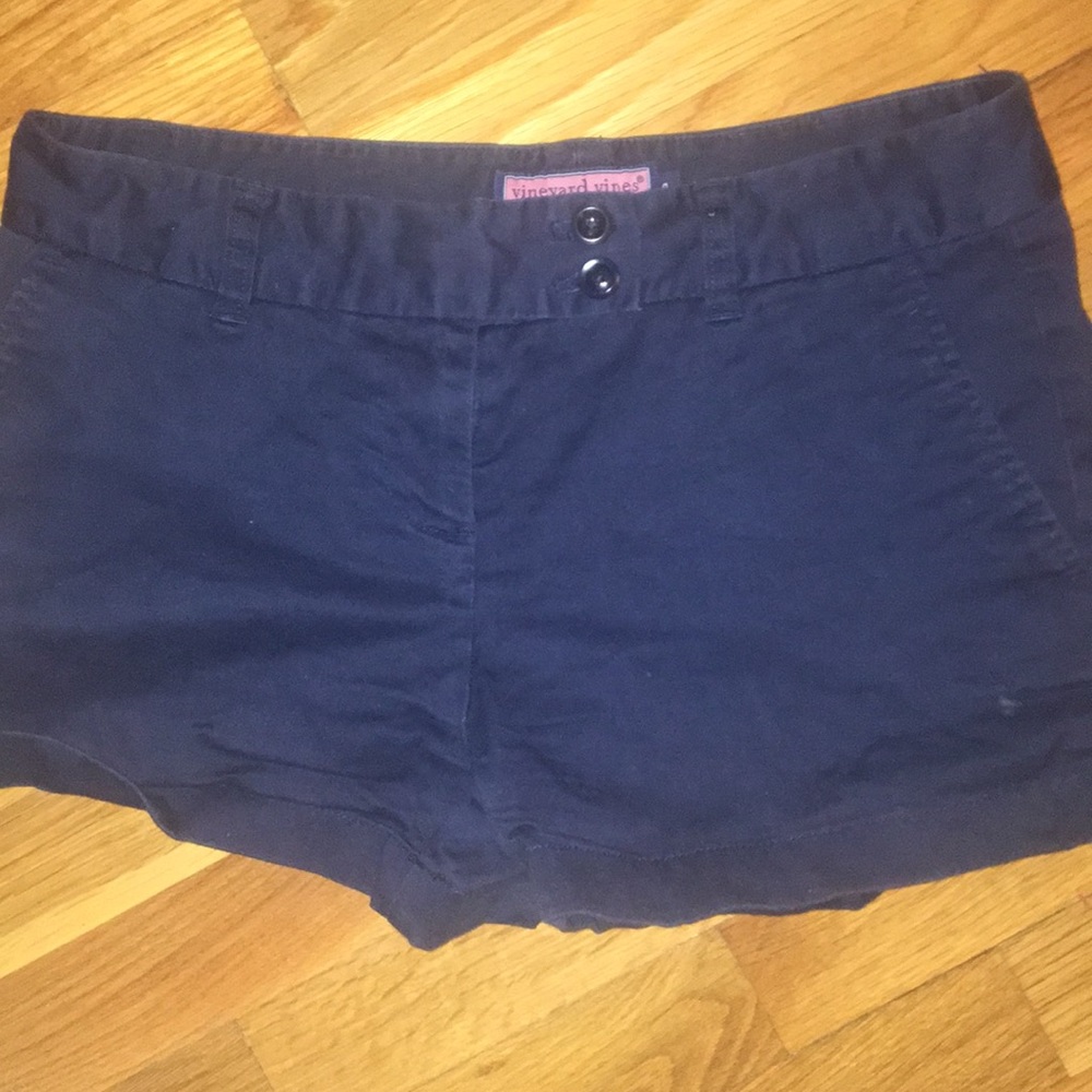 Vineyard vines shorts
